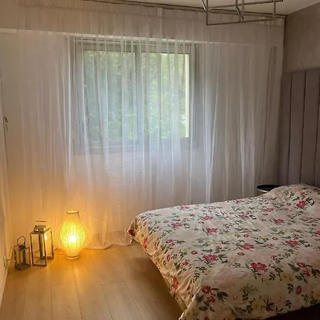 Beautiful Apt - 10Mn Walk From Beach *