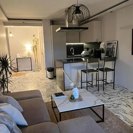 Luxury - 10mn Walk From Beach Апартаменты